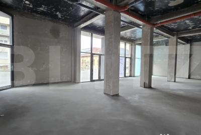 Spațiu comercial, de 250 mp, în Semicentral - 5