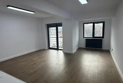 Inchiriere Birouri | Cladire Recent Renovata | 500 m Metrou 1 mai - 5