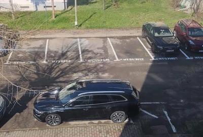 Garsonieră decomandată în Central - 1