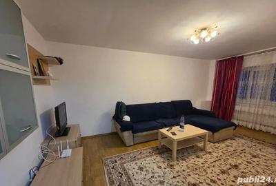 Apartament cu 3 camere decomandat în Păcurari