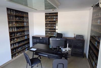 Spațiu comercial, de 51 mp, în Central - 1