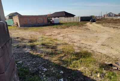 Teren de vanzare de 422+483, total 905 mp, in Episcopia - 3