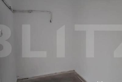 Spațiu comercial, de 70 mp, în Micro 3 - 6