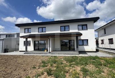 Casă cu 4 camere cu Teren 420 Mp în Central - 2
