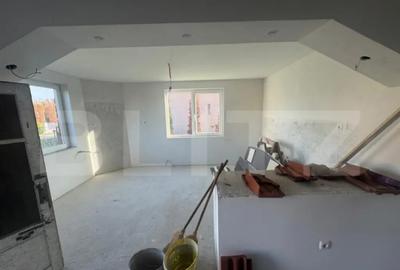 Casă cu 5 camere cu Teren 1000 Mp în Vetiș - 1