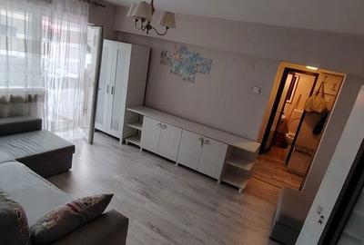 Apartament cu 3 camere semidecomandat în Central - 3
