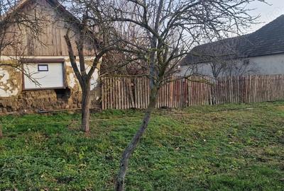 Teren de 1885 mp, în Olari - 2