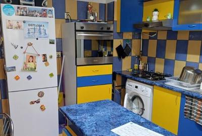 Republicii - Caraiman 3 camere 88 mp etaj 2 - 4