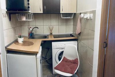 Garsonieră semidecomandată în Buziașului