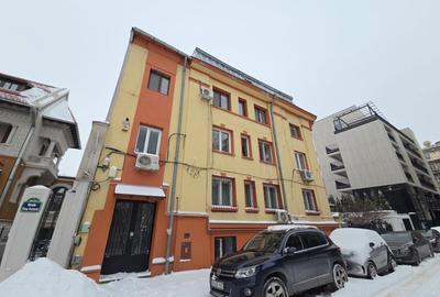 Apartament cu 3 camere semidecomandat, mobilat în Calea Victoriei - 21
