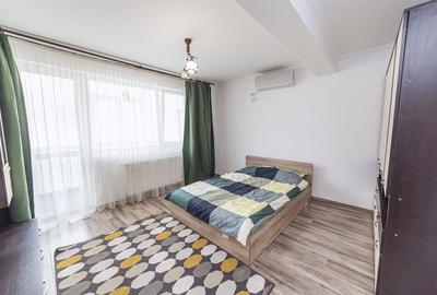 Garsonieră decomandată, mobilată în Central