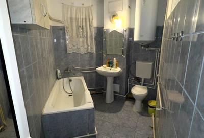 Apartament cu 2 camere decomandat în Siderurgiștilor