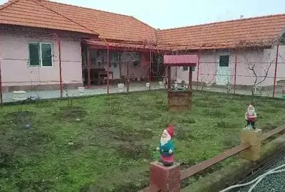 Casă în Bordușani - 1