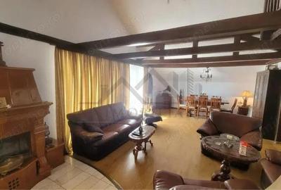 Copou, Sararie , Vila P+E su.= 240mp C2 = 31mp C3 = 19mp TEREN = 481mp cu posibilitate de inca - 5