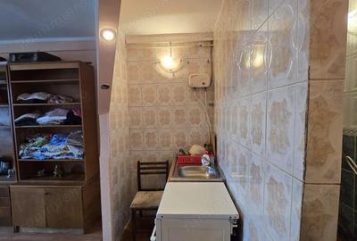 Garsonieră decomandată în Sud - 4