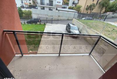 Casă cu 4 camere cu Teren 440 Mp în Central
