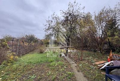 Casă cu Teren 539 Mp în Fratelia