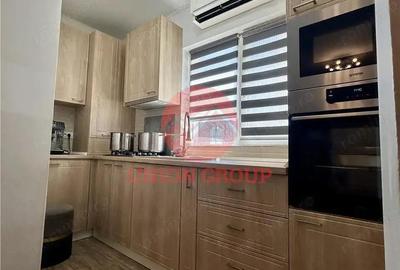Apartament cu 4 camere decomandat în Năvodari