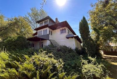 Casă individuală cu 5 camere în Exterior Vest