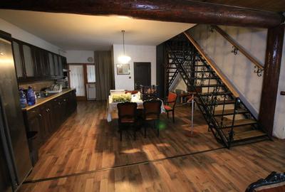 Casă individuală cu 6 camere cu Garaj în Chichiș - 3