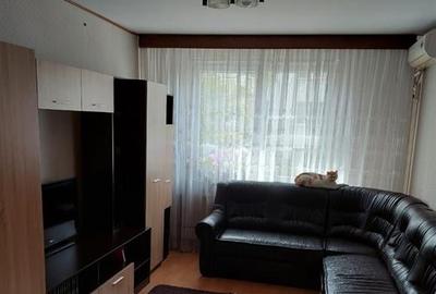 Apartament 3 camere Teiul Doamnei