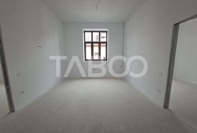 Apartament cu 3 camere decomandat în Central - 3