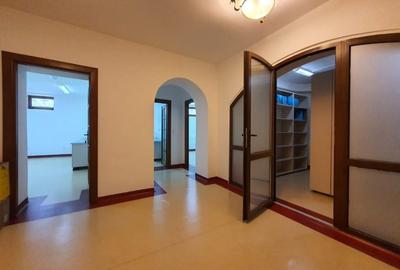 Vila 17 camere Rosetti - 8