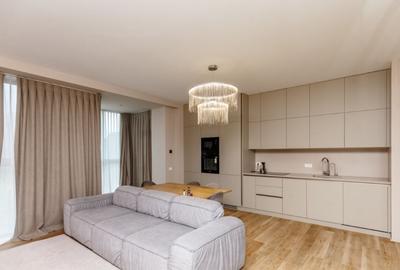 Apartament cu 3 camere semidecomandat în Circumvalațiunii - 1