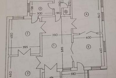 Casă cu 5 camere cu Teren 430 Mp în Tineretului