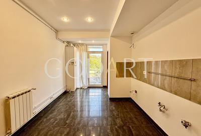 Apartament cu 5 camere semidecomandat în Primăverii - 11