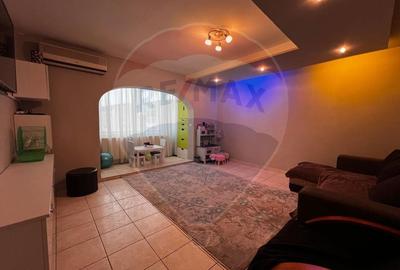 Apartament 4 camere decomandat cu loc de parcare etajul 3 - 2