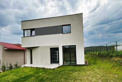 Casă individuală cu 4 camere cu Teren 397 Mp în Baciu - 2