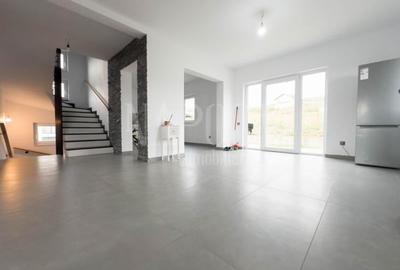Casa 4 camere de vanzare in Chinteni - 2