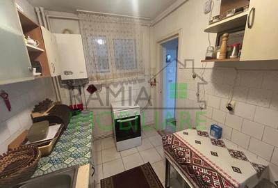 Apartament cu 2 camere circular, mobilat în Noua