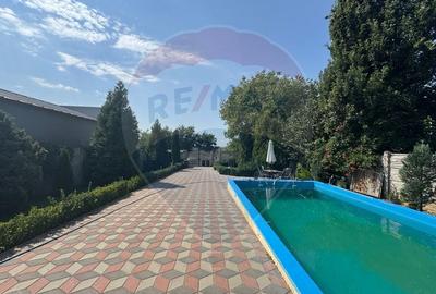 Casa / Vila cu 6 camere de vanzare - 23