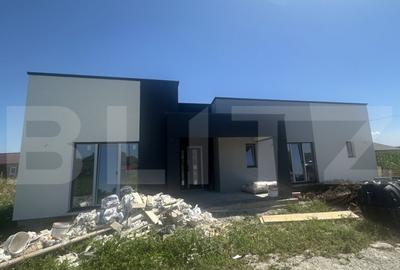 Casa plan parter,129mp utili,660mp teren,Paulesti