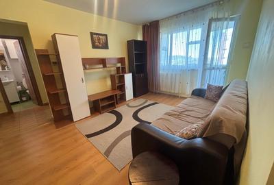 Apartament cu 2 camere, mobilat în Podu Roș - 1