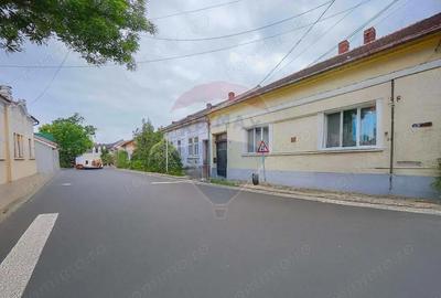 Apartament cu 5 camere nedecomandat în Central - 15