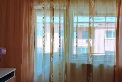 Apartament cu 3 camere decomandat în Central - 2