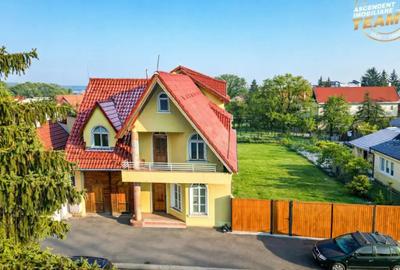 Spațiu comercial, de 566 mp, în Central - 3