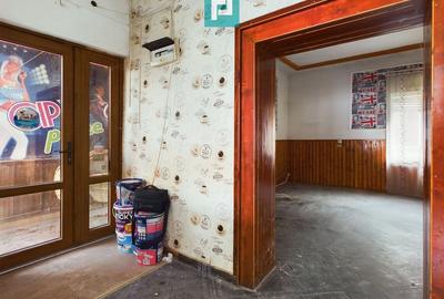 Apartament cu 3 camere semidecomandat în Central - 17