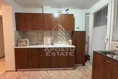Apartament cu 3 camere in zona Shopping City, centrala termica - 4