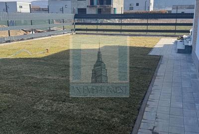 Casă individuală cu 4 camere cu Canalizare în Cristian - 11