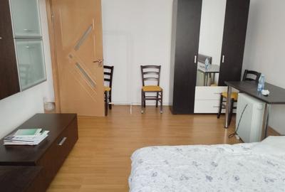 Garsonieră decomandată, mobilată în Drumul Taberei - 9