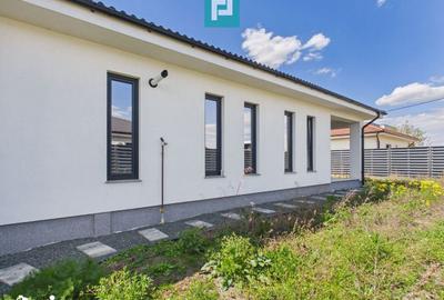 Casă cu 4 camere cu Teren 439 Mp în Micălaca - 11