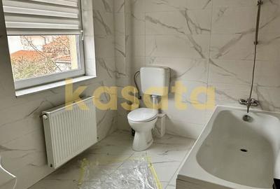 Casă cu 3 camere cu Canalizare în Central - 5