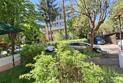 Apartament cu 2 camere semidecomandat, mobilat în 7 Noiembrie - 11