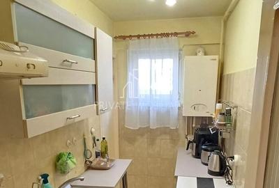 Apartament cu 3 camere decomandat în Dâmbu Pietros