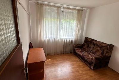 Apartament 3 camere, decomandat, an constructie 1976, etaj 4 din 4 - 14