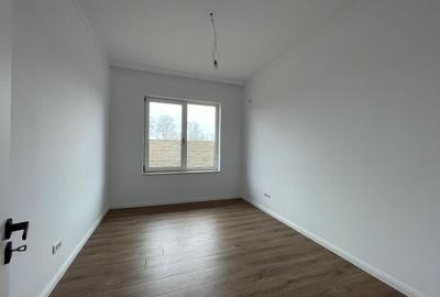 Duplex cu 3 camere cu Canalizare în Moșnița Nouă - 5